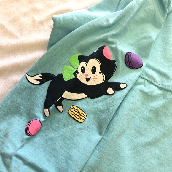 2023 Disney Parks Minnie Mouse Spirit Jersey France La Patisserie De Minnie L - Picture 3 of 4